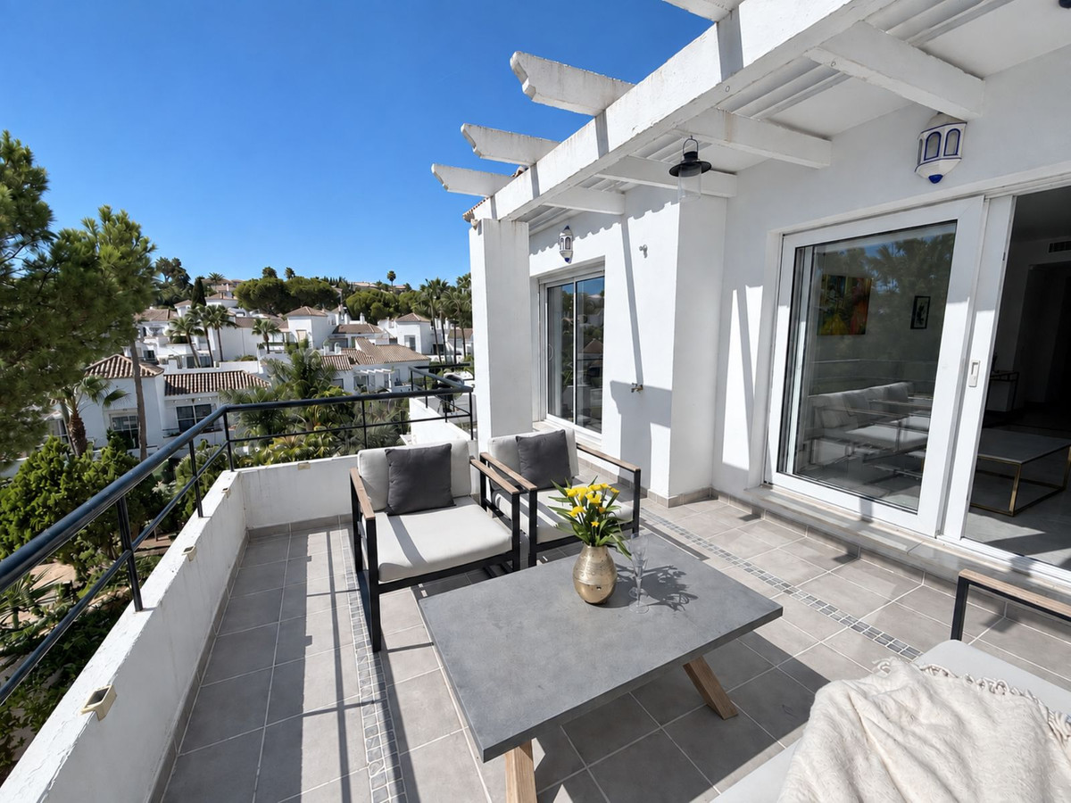 Appartement te koop in Nueva Andalucía | 2 slaapkamers H5491285