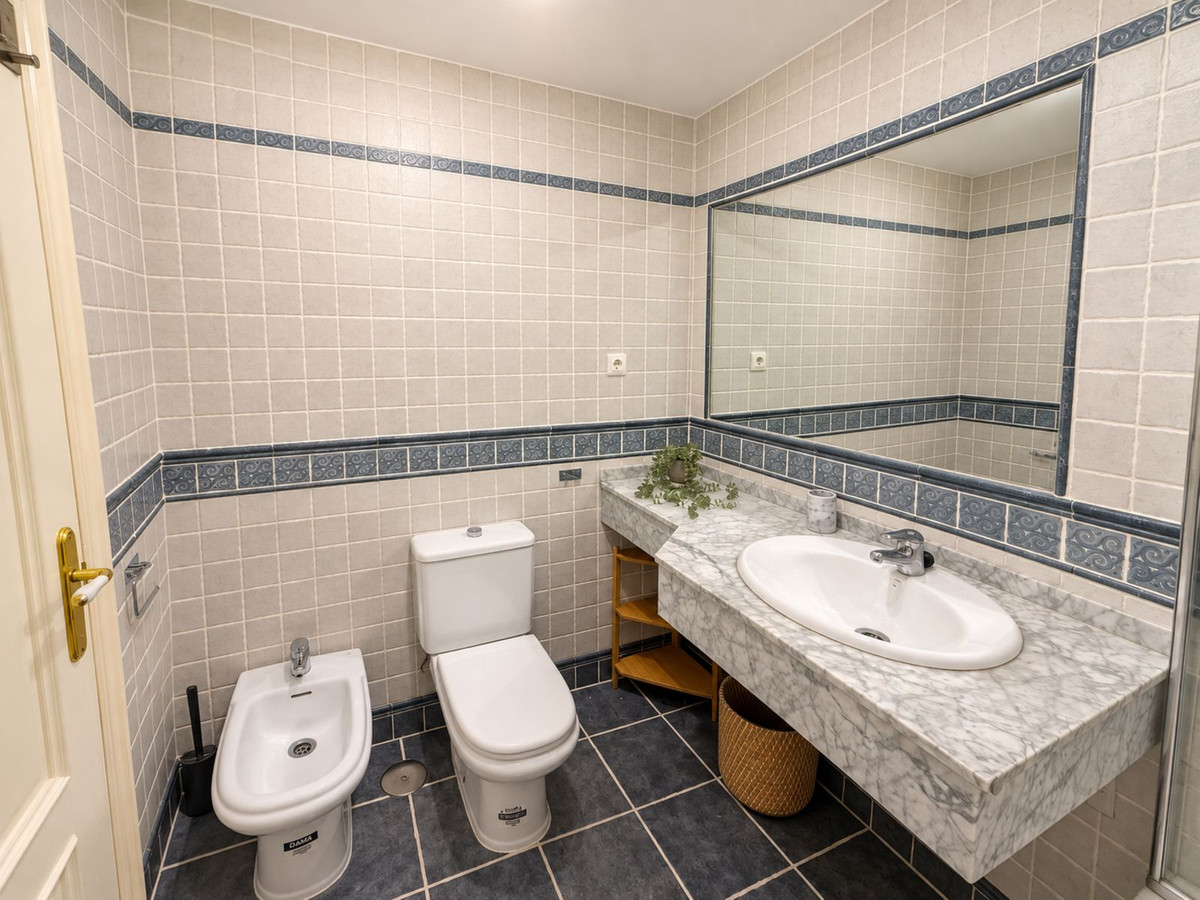 Appartement te koop in Nueva Andalucía | 2 slaapkamers H5491285