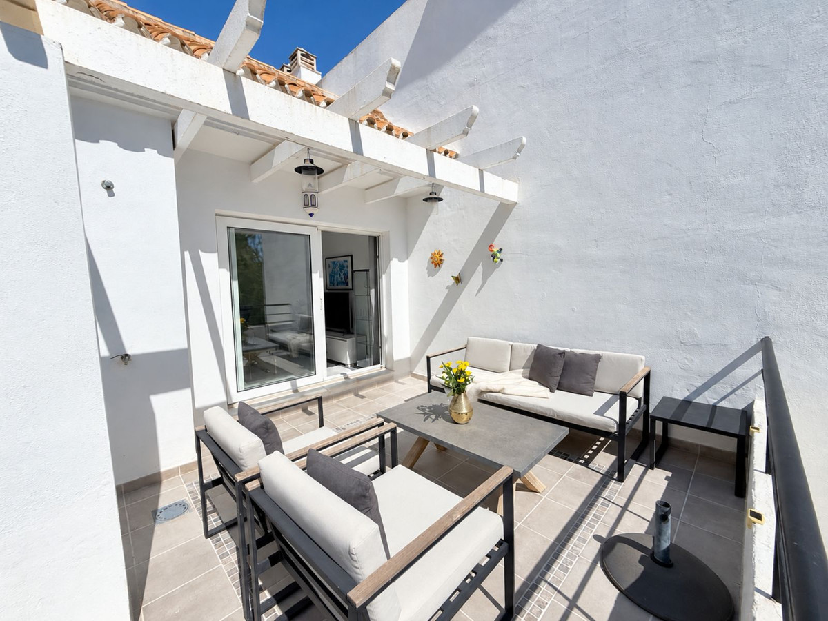 Appartement te koop in Nueva Andalucía | 2 slaapkamers H5491285