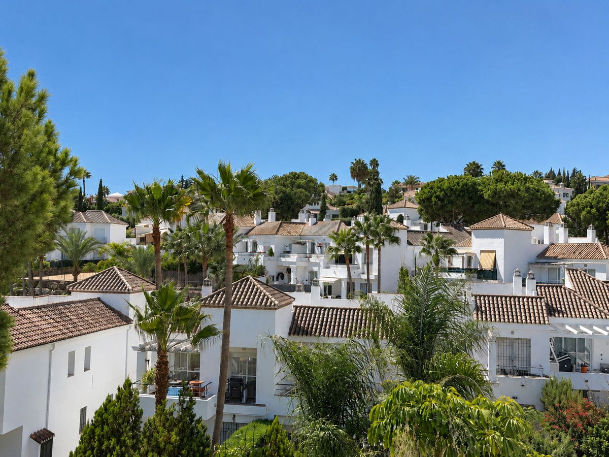 Appartement te koop in Nueva Andalucía | 2 slaapkamers H5491285