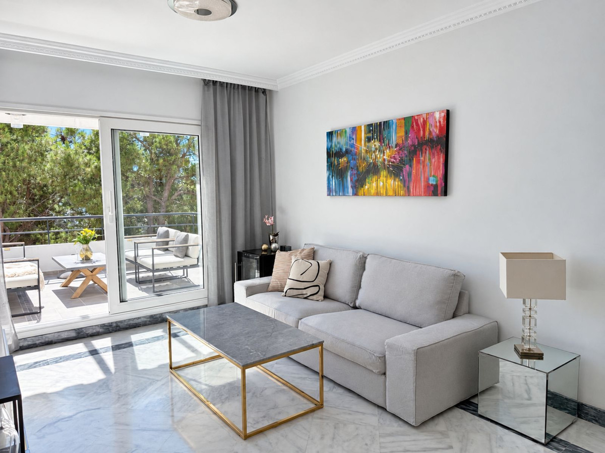Appartement te koop in Nueva Andalucía | 2 slaapkamers H5491285