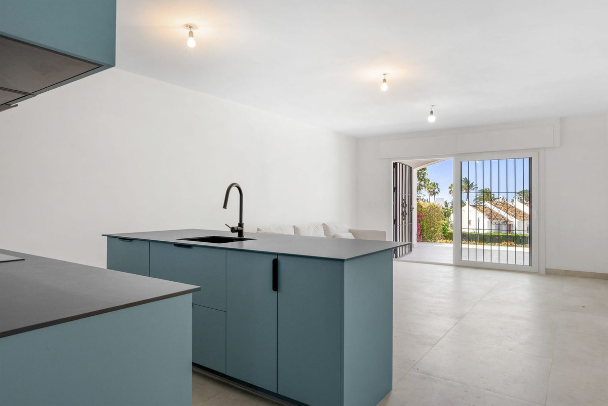 Appartement te koop in Nueva Andalucía | 3 slaapkamers H5492299