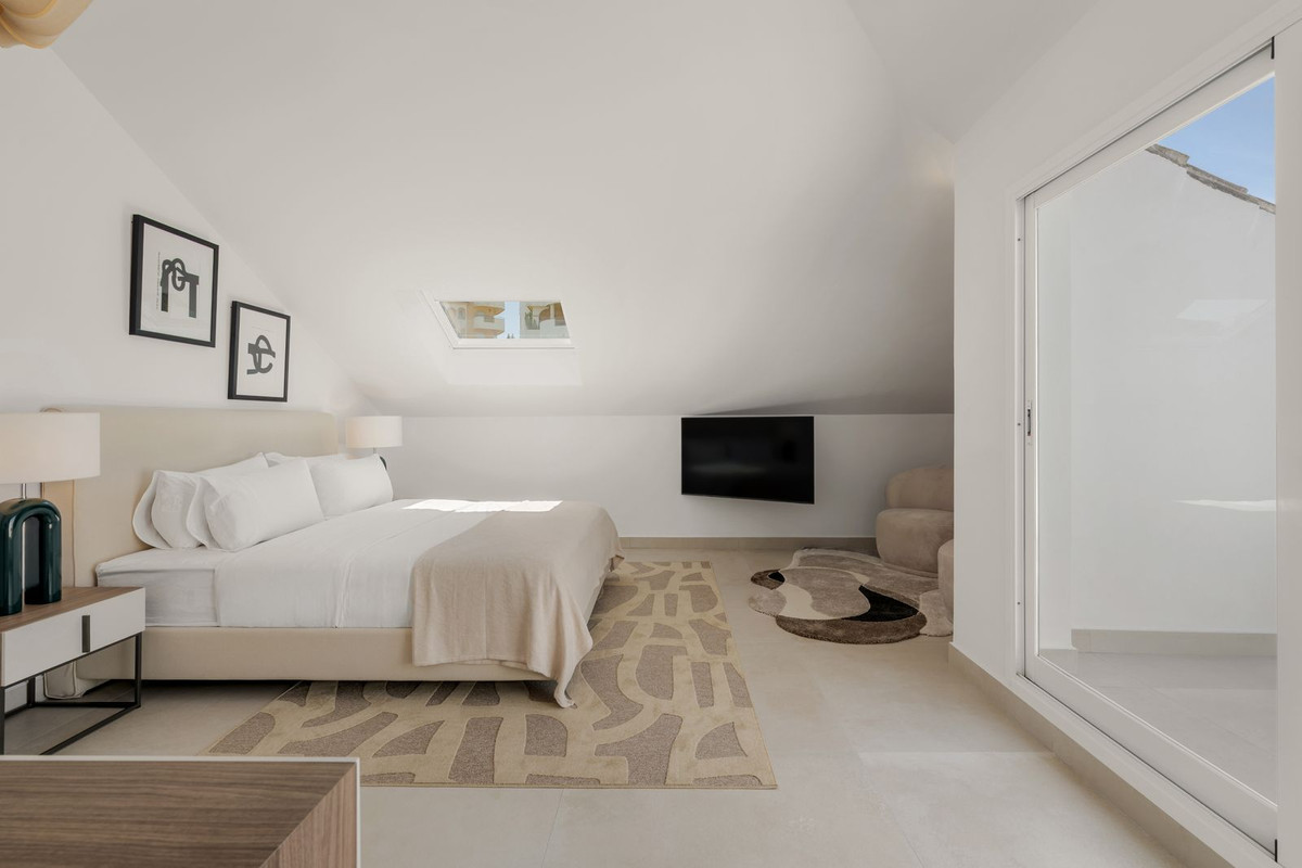 Appartement te koop in Nueva Andalucía | 3 slaapkamers H5492644