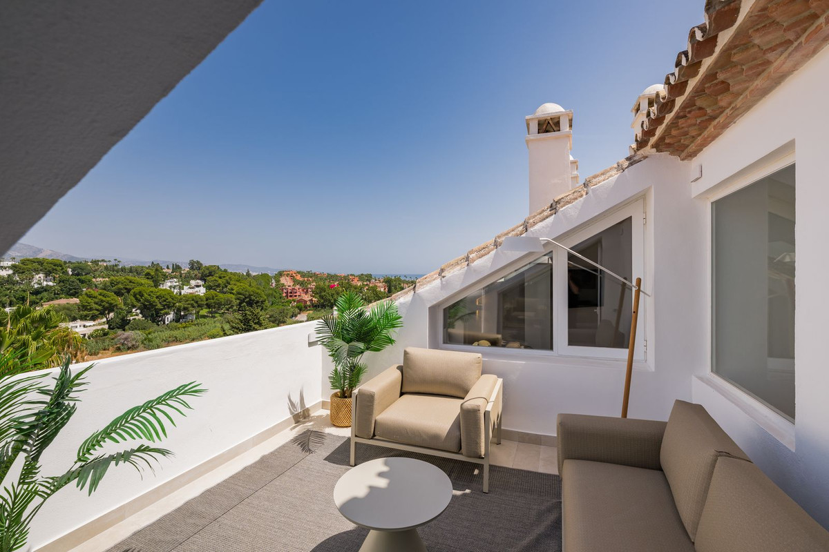 Appartement te koop in Nueva Andalucía | 3 slaapkamers H5492644