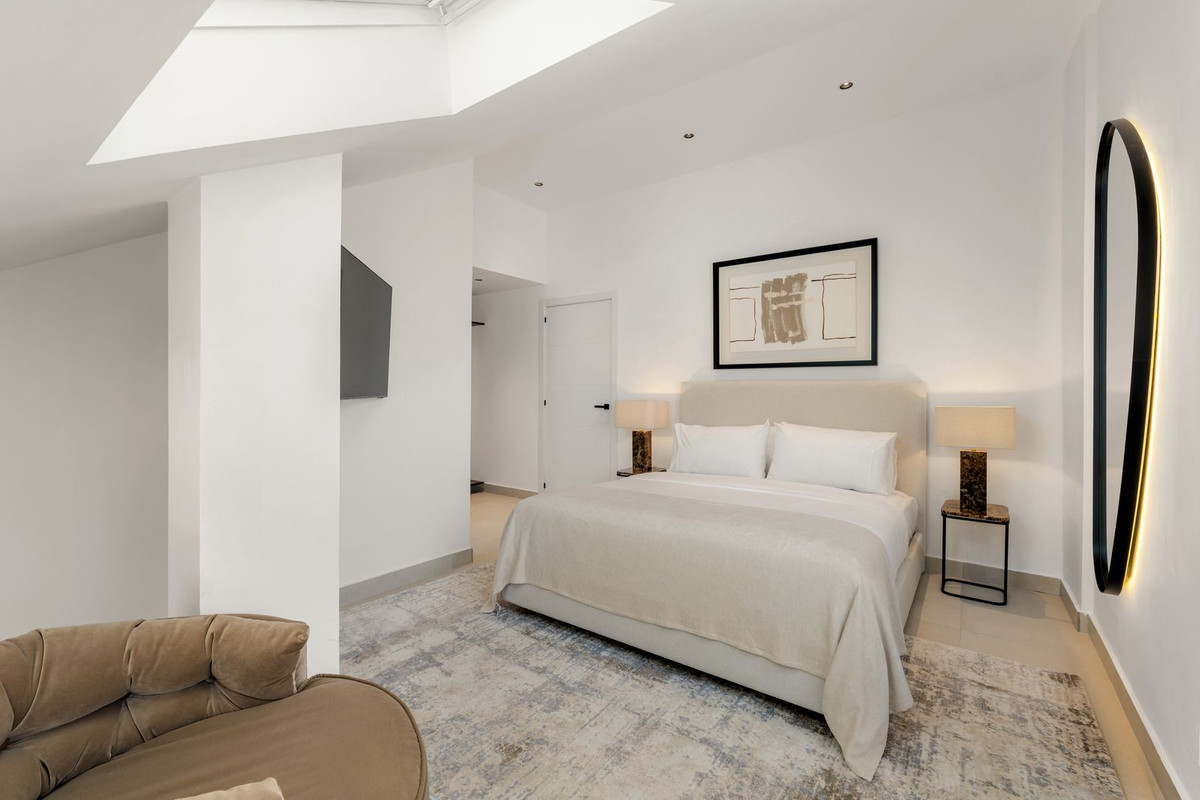 Appartement te koop in Nueva Andalucía | 3 slaapkamers H5492644
