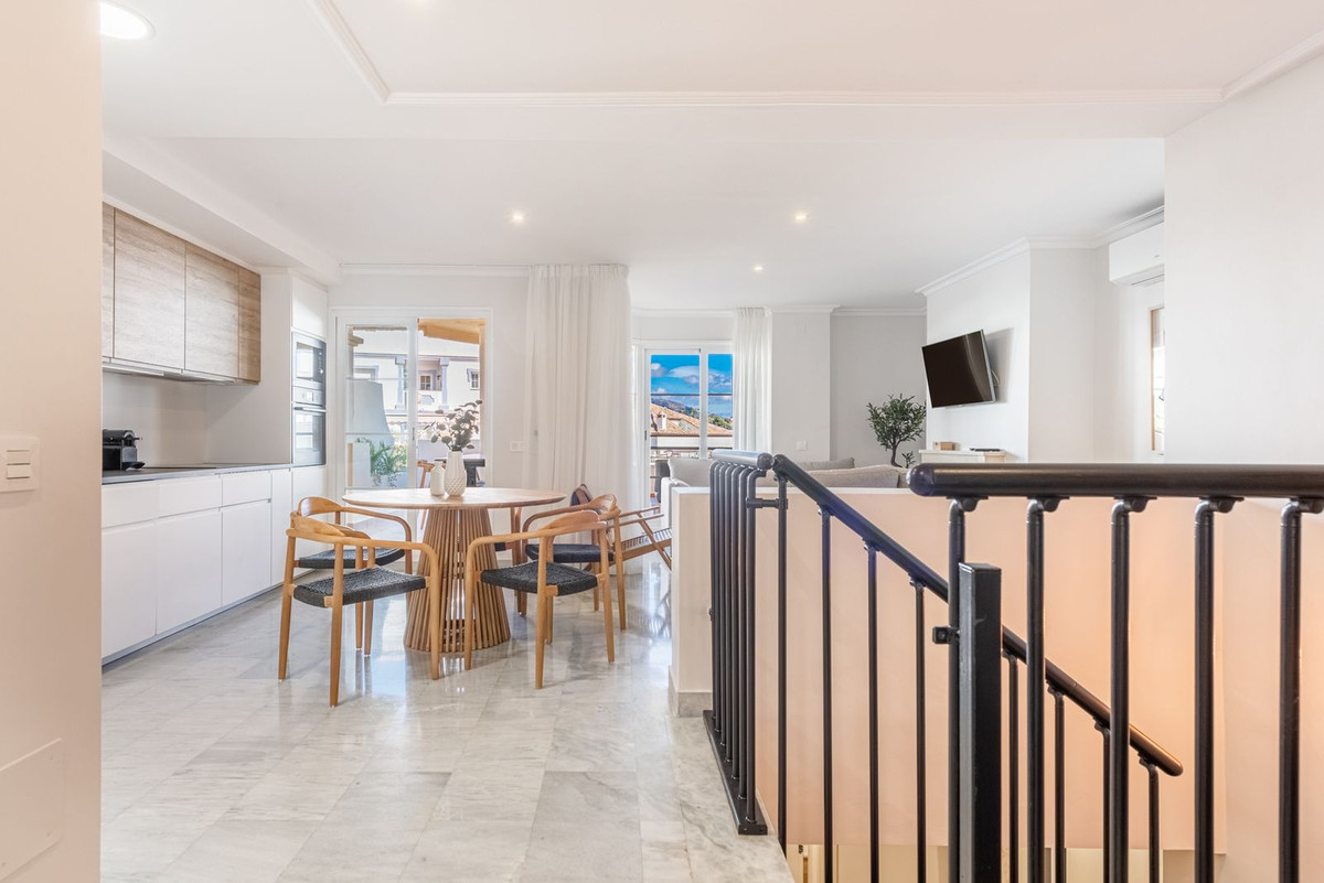 Appartement te koop in Nueva Andalucía | 3 slaapkamers H5493982