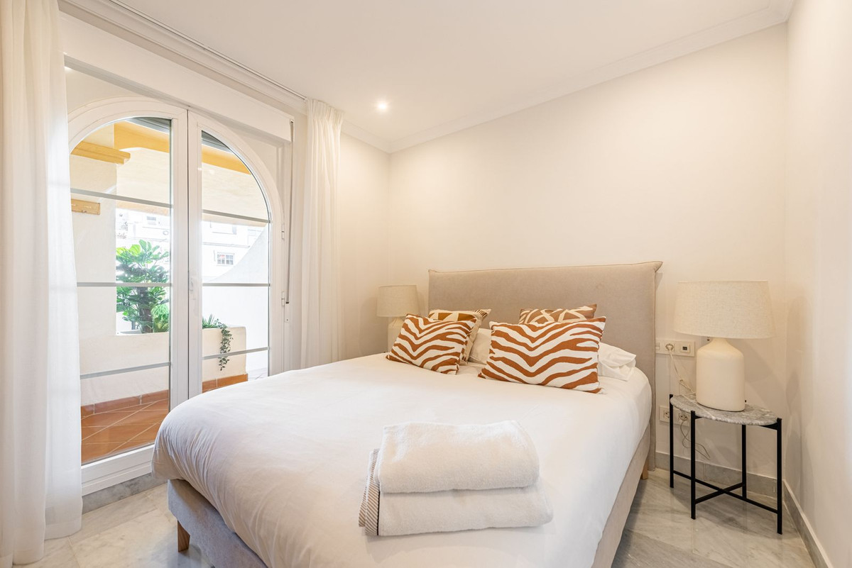 Appartement te koop in Nueva Andalucía | 3 slaapkamers H5493982