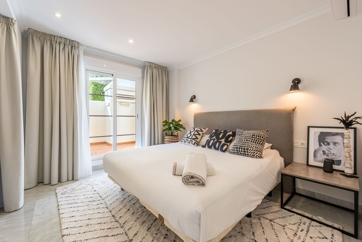 Appartement te koop in Nueva Andalucía | 3 slaapkamers H5493982