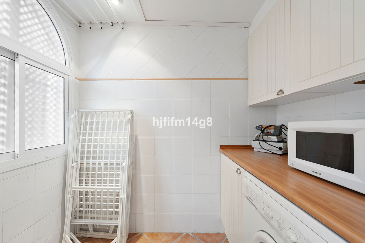 Appartement te koop in Nueva Andalucía | 2 slaapkamers H5494531