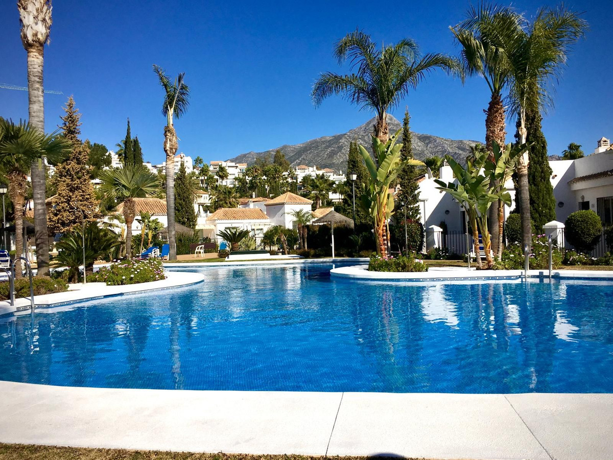 Appartement te koop in Nueva Andalucía | 2 slaapkamers H5495185