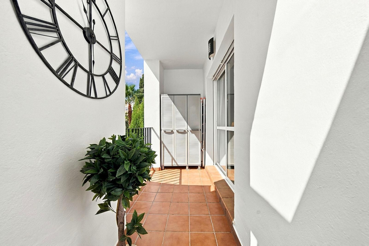 Appartement te koop in Nueva Andalucía | 2 slaapkamers H5495185
