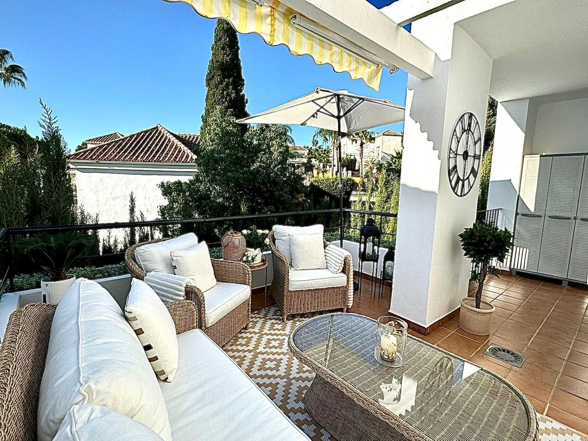 Appartement te koop in Nueva Andalucía | 2 slaapkamers H5495185