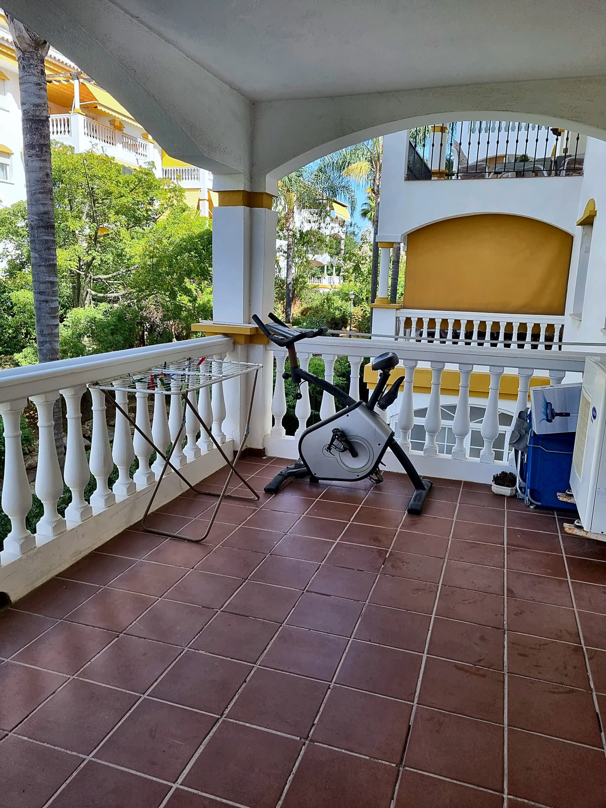 Appartement te koop in Nueva Andalucía | 2 slaapkamers H5496349