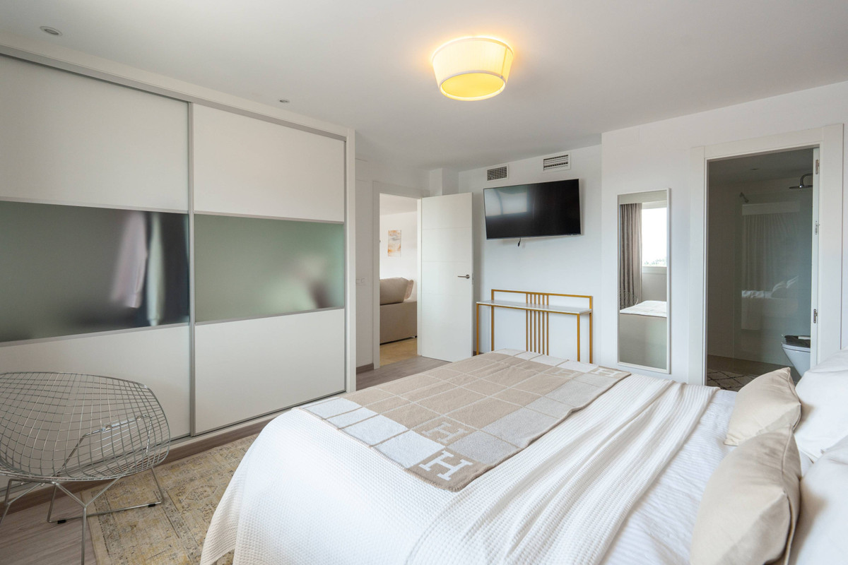 Appartement te koop in Nueva Andalucía | 4 slaapkamers H5498407