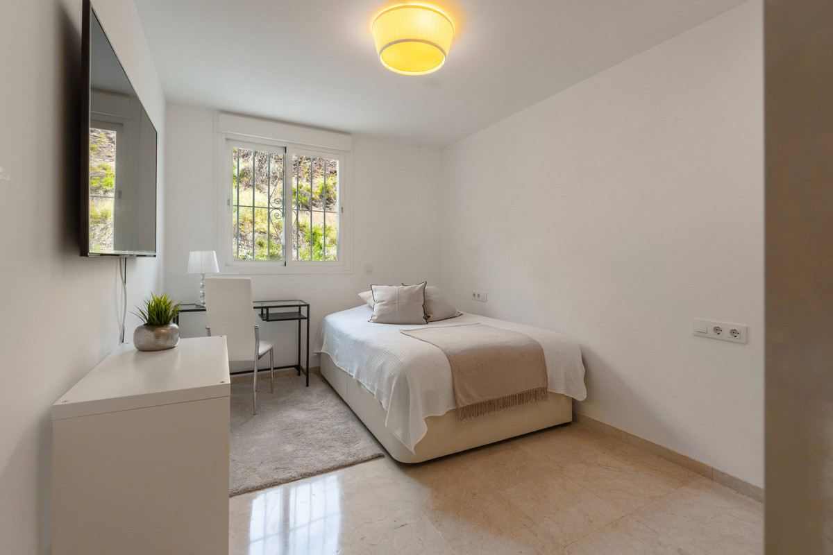 Appartement te koop in Nueva Andalucía | 4 slaapkamers H5498407