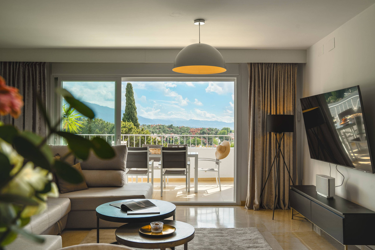 Appartement te koop in Nueva Andalucía | 4 slaapkamers H5498407