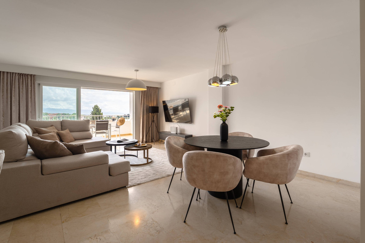 Appartement te koop in Nueva Andalucía | 4 slaapkamers H5498407