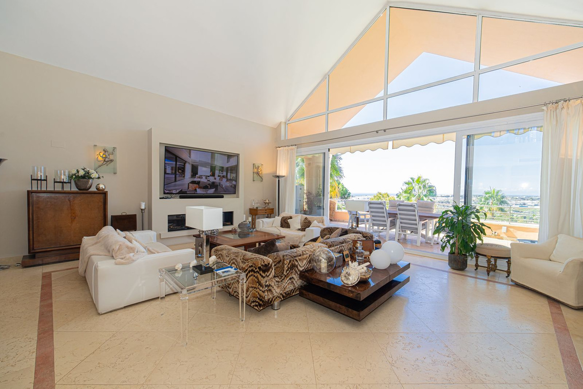 Appartement te koop in Nueva Andalucía | 3 slaapkamers H5498503