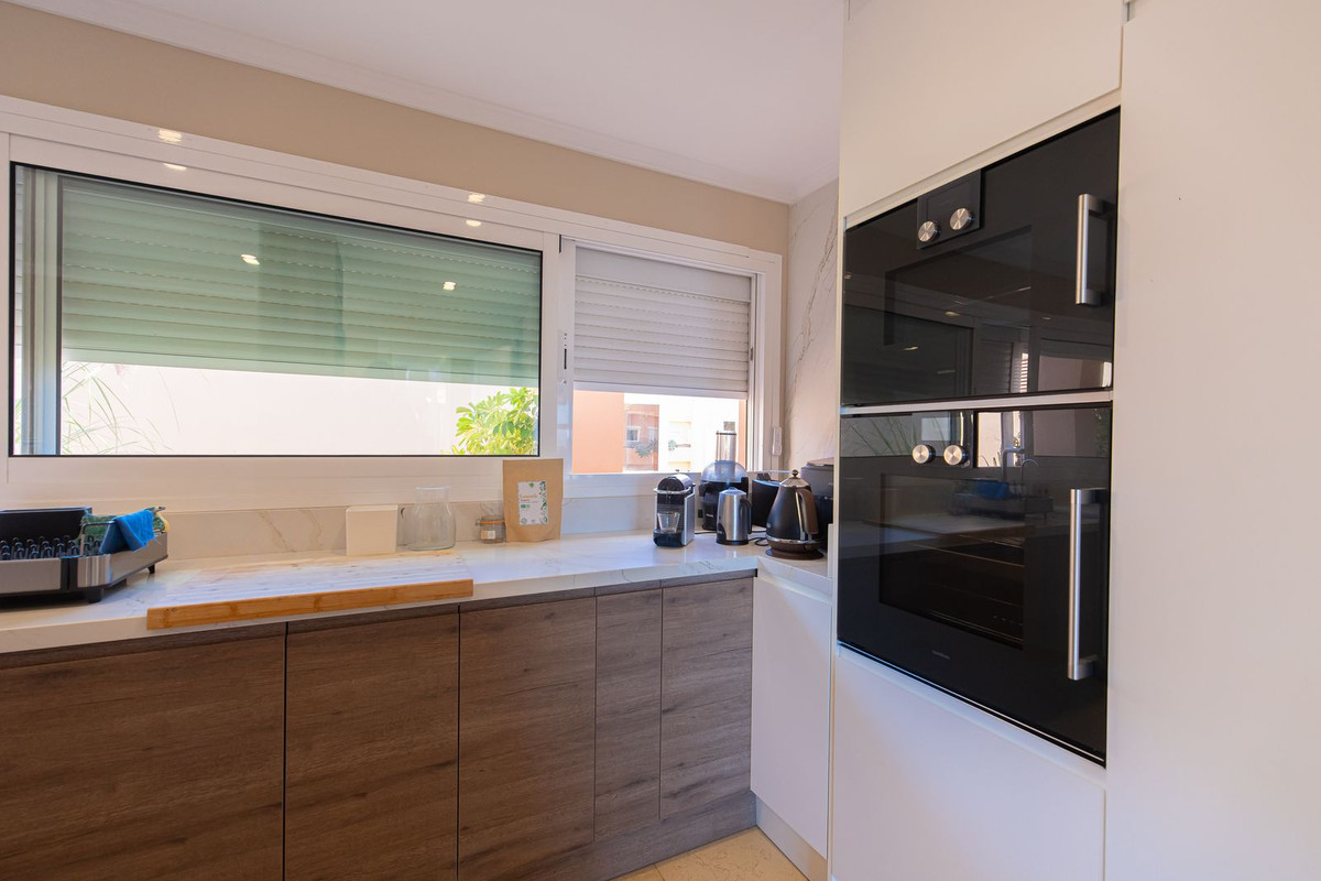 Appartement te koop in Nueva Andalucía | 3 slaapkamers H5498503
