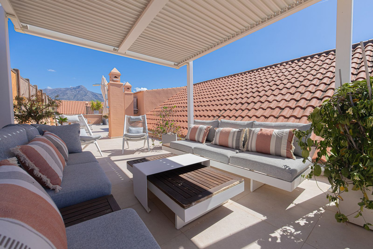 Appartement te koop in Nueva Andalucía | 3 slaapkamers H5498503
