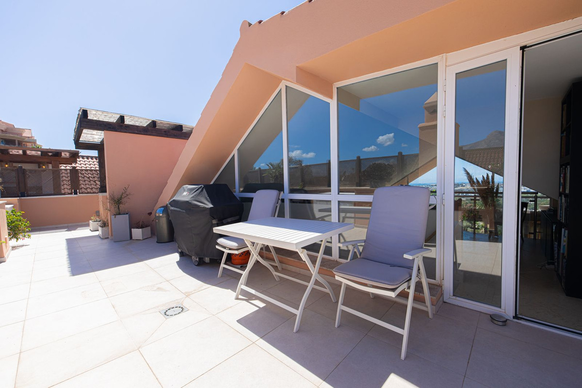 Appartement te koop in Nueva Andalucía | 3 slaapkamers H5498503