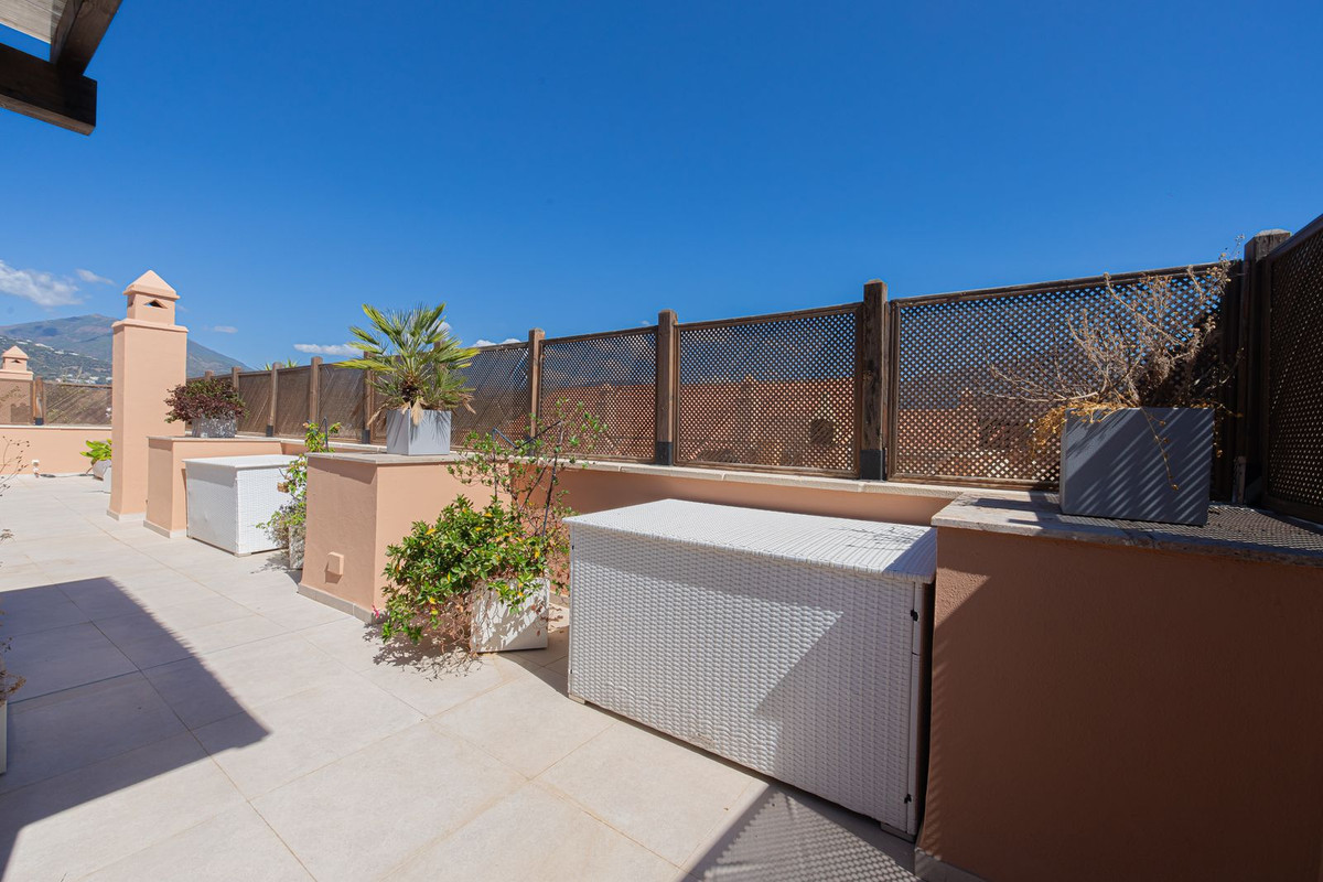 Appartement te koop in Nueva Andalucía | 3 slaapkamers H5498503