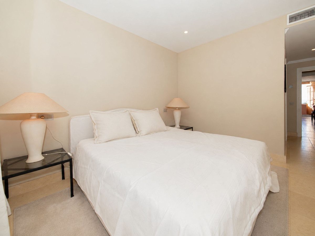 Appartement te koop in Nueva Andalucía | 3 slaapkamers H5498503