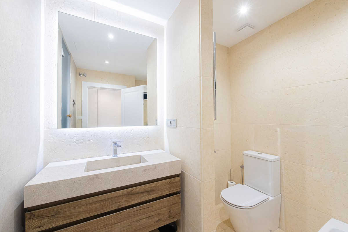 Appartement te koop in Nueva Andalucía | 3 slaapkamers H5498503