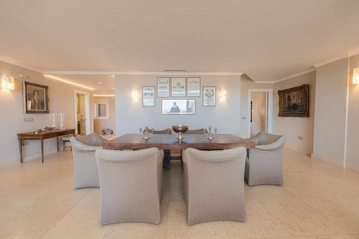 Appartement te koop in Nueva Andalucía | 3 slaapkamers H5498503