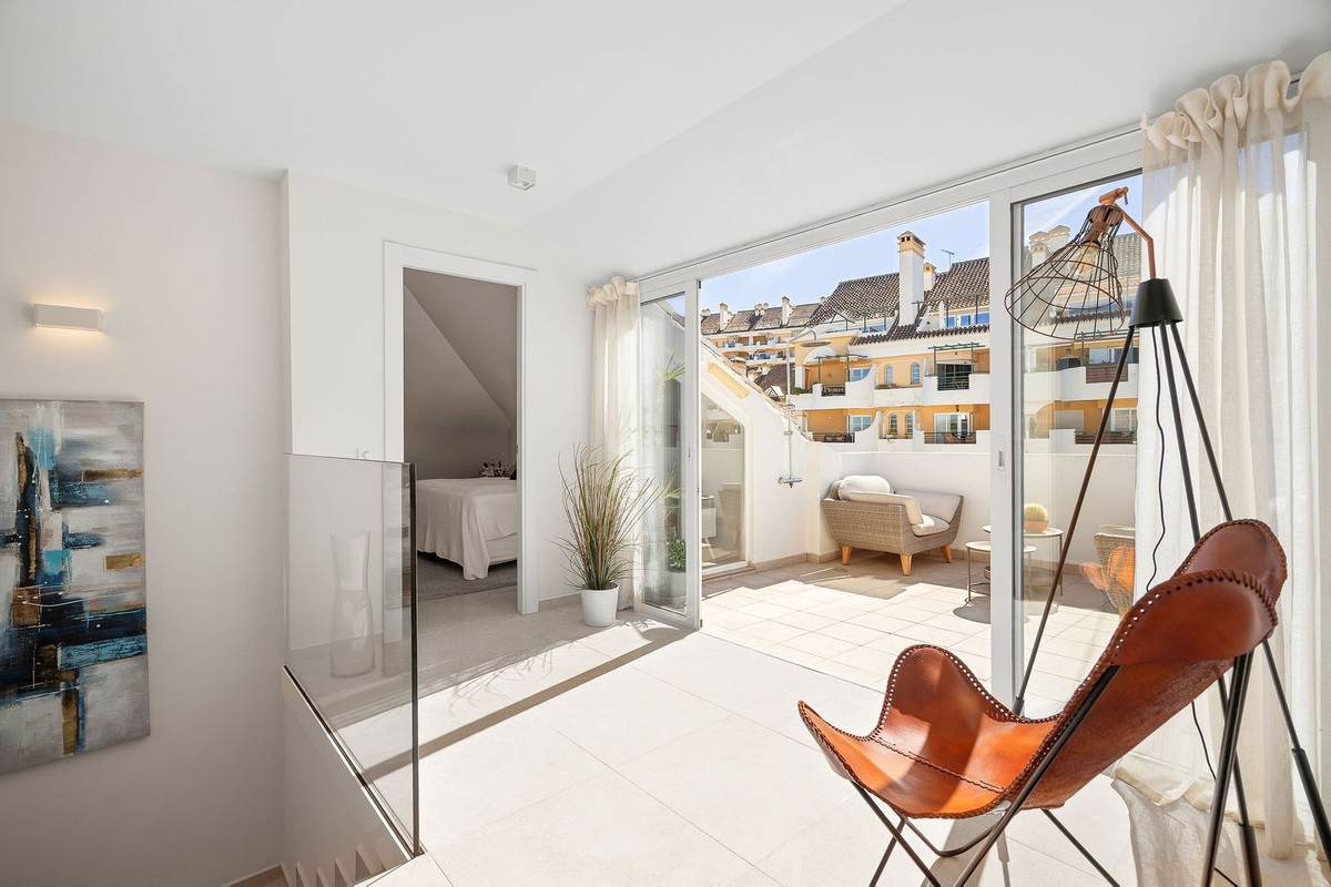 Appartement te koop in Nueva Andalucía | 3 slaapkamers H5498896