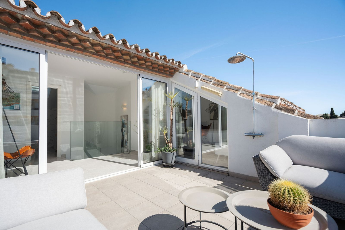 Appartement te koop in Nueva Andalucía | 3 slaapkamers H5498896