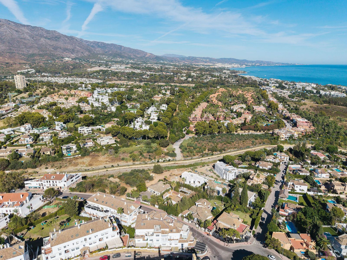 Appartement te koop in Nueva Andalucía | 3 slaapkamers H5498896