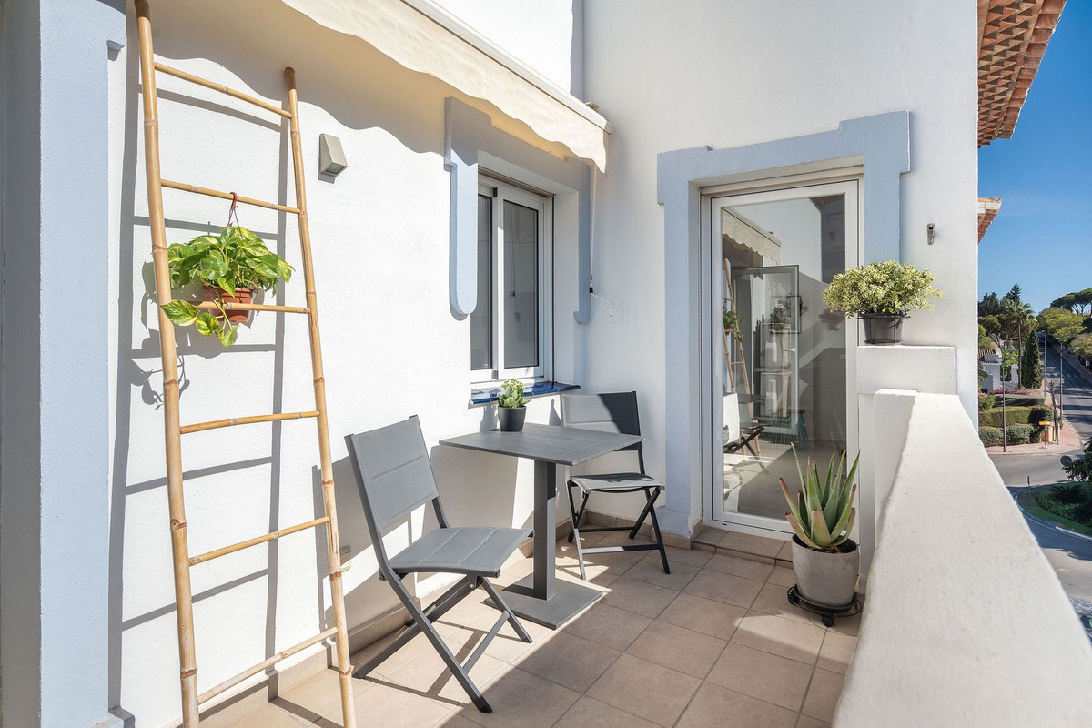 Appartement te koop in Nueva Andalucía | 3 slaapkamers H5498896