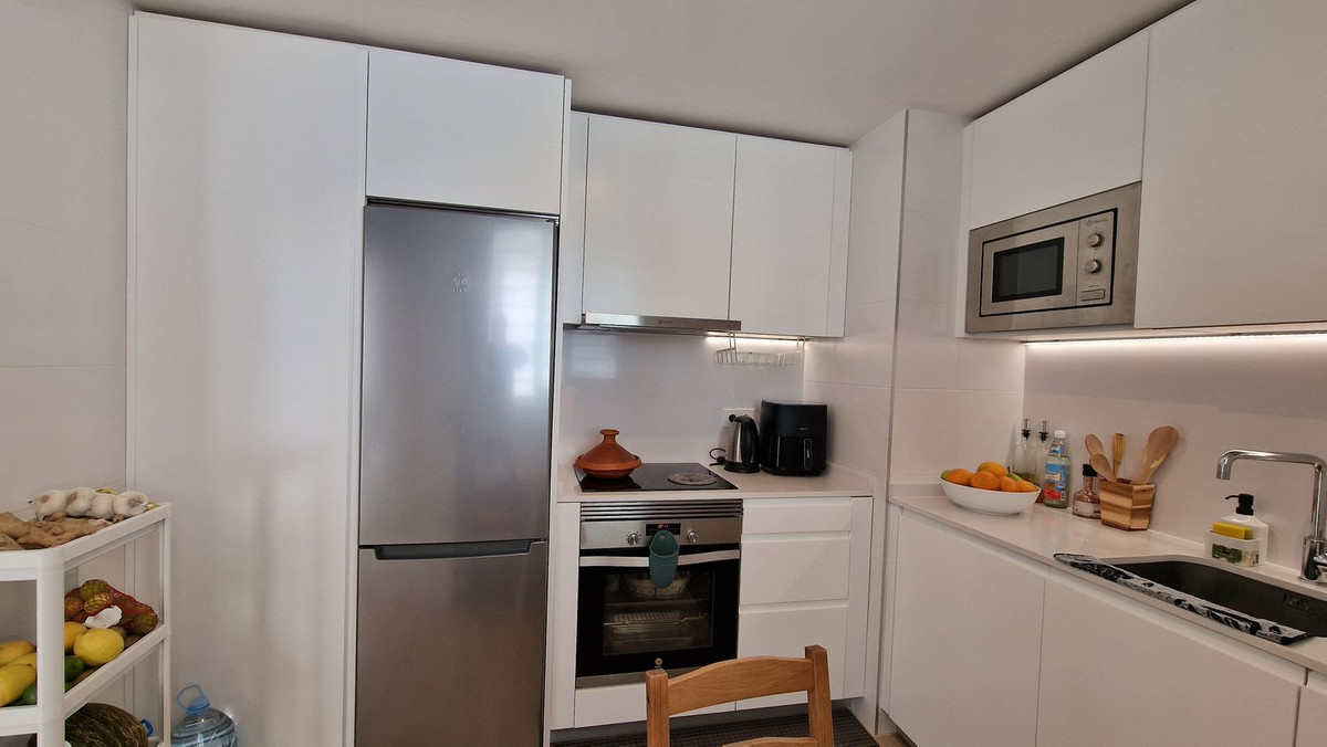Appartement te koop in Nueva Andalucía | 3 slaapkamers H5499649