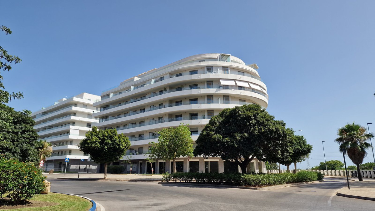 Appartement te koop in Nueva Andalucía | 3 slaapkamers H5499649