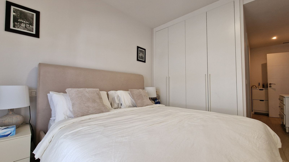 Appartement te koop in Nueva Andalucía | 3 slaapkamers H5499649