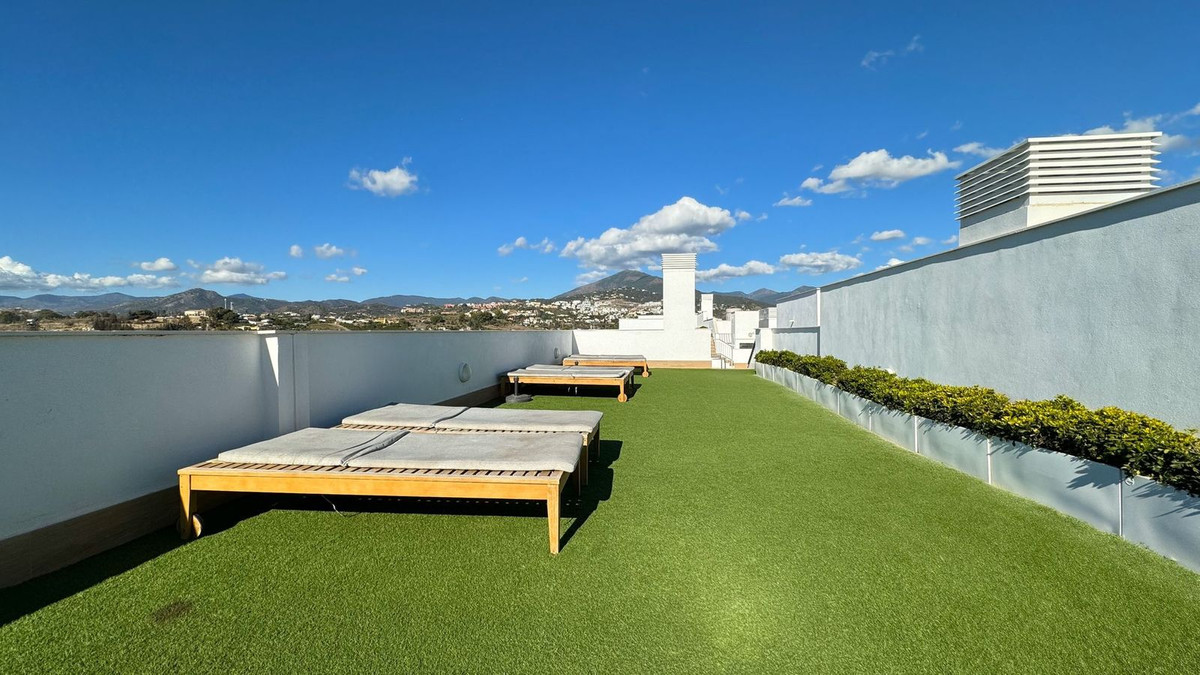 Appartement te koop in Nueva Andalucía | 3 slaapkamers H5499649