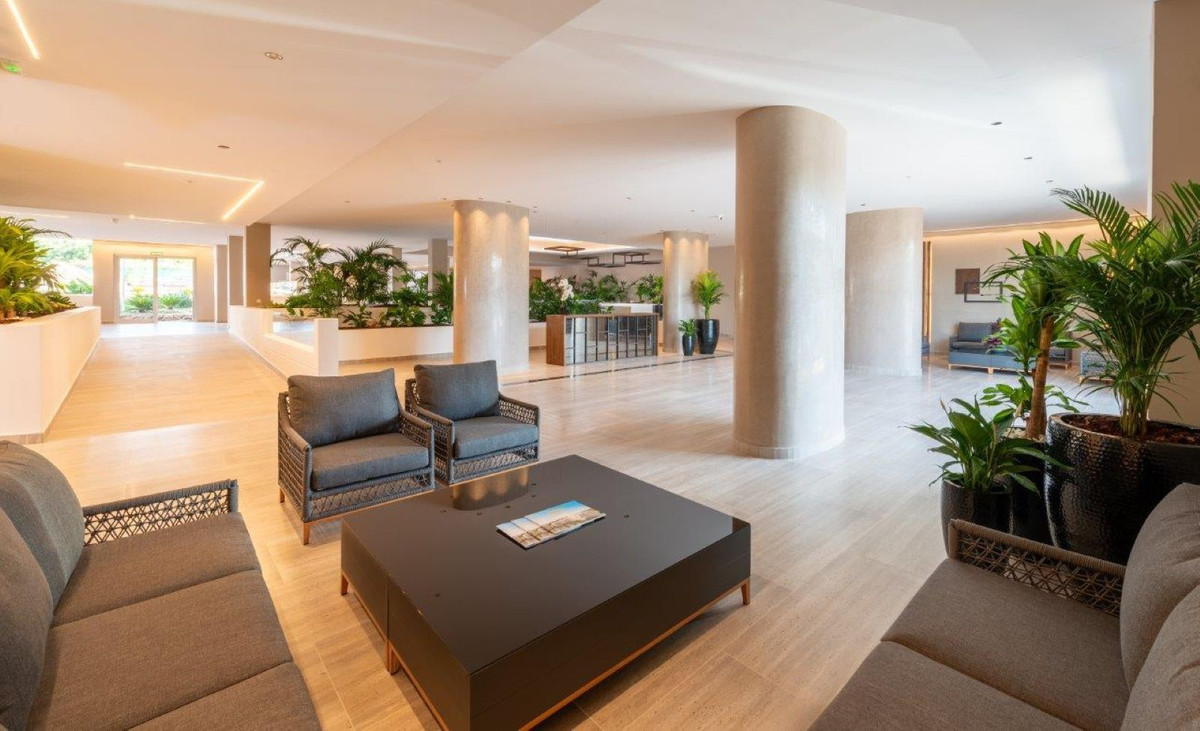 Appartement te koop in Nueva Andalucía | 3 slaapkamers H5499682