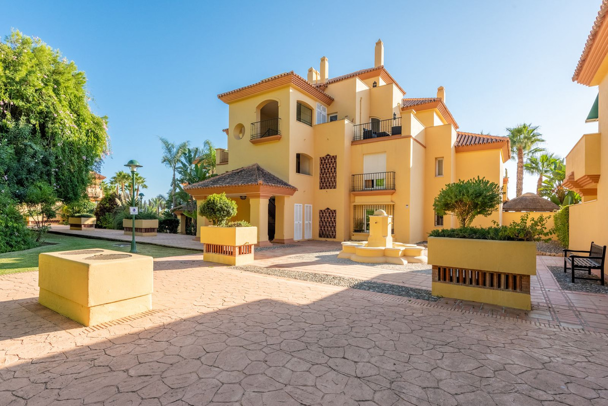 Appartement te koop in Nueva Andalucía | 3 slaapkamers H5500609