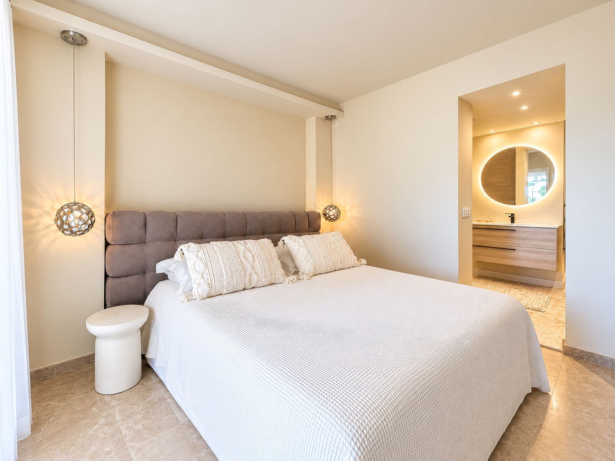 Appartement te koop in Nueva Andalucía | 3 slaapkamers H5500609