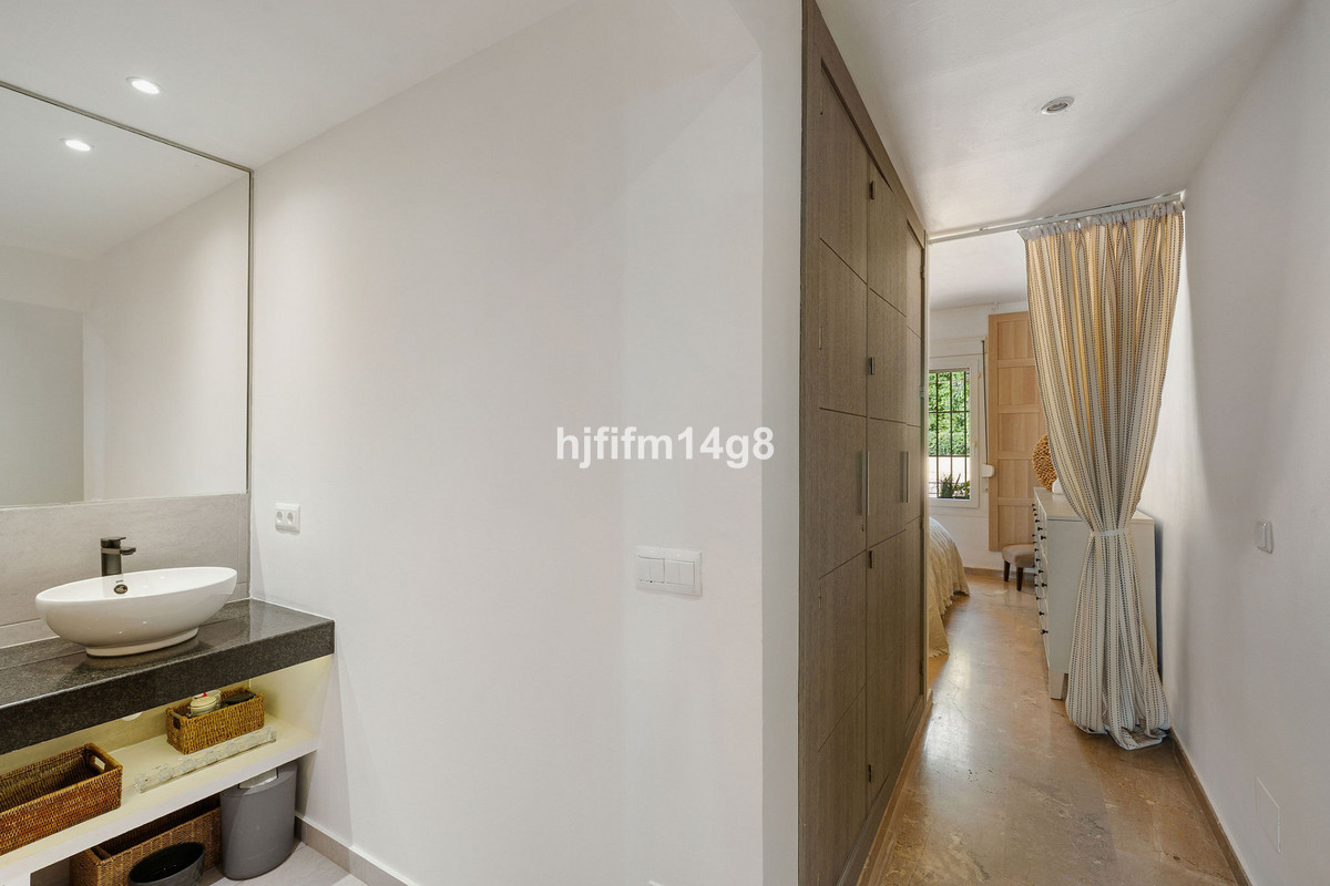 Appartement te koop in Nueva Andalucía | 3 slaapkamers H5503054