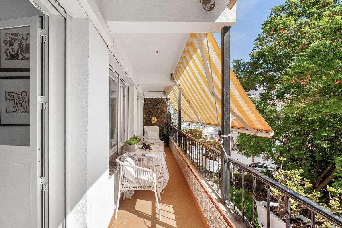 Appartement te koop in Nueva Andalucía | 2 slaapkamers H5504296