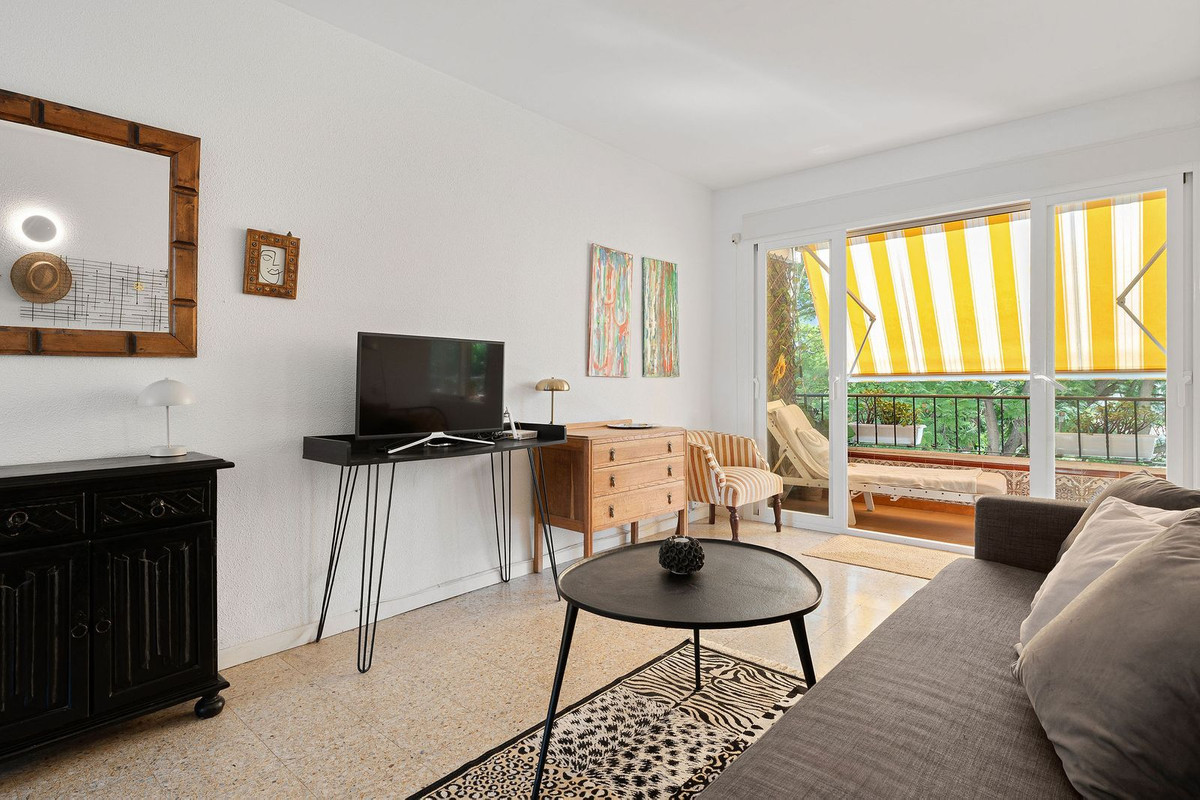 Appartement te koop in Nueva Andalucía | 2 slaapkamers H5504296