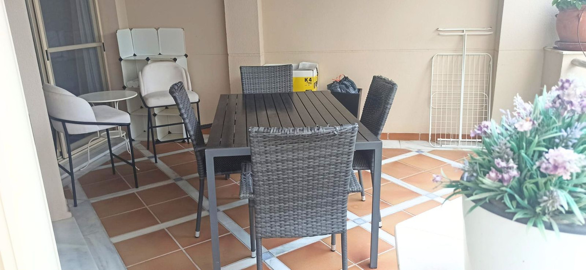 Appartement te koop in Nueva Andalucía | 2 slaapkamers H5505895