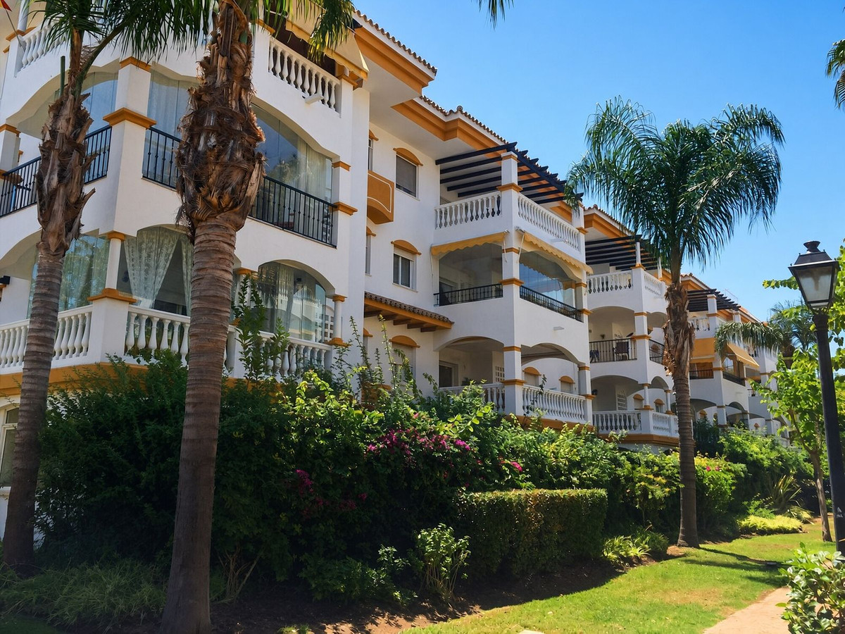 Appartement te koop in Nueva Andalucía | 2 slaapkamers H5506510