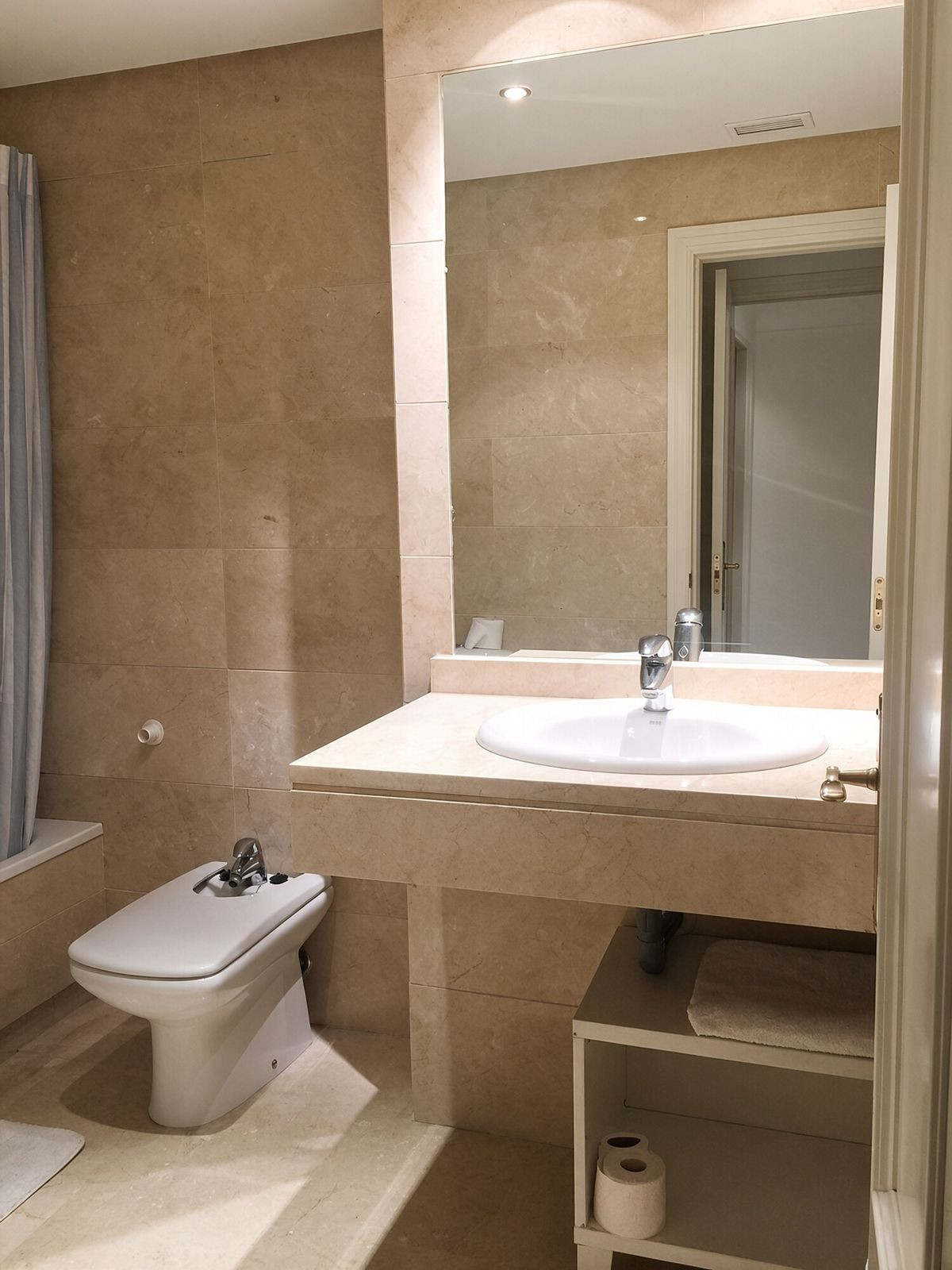 Appartement te koop in Nueva Andalucía | 2 slaapkamers H5506510