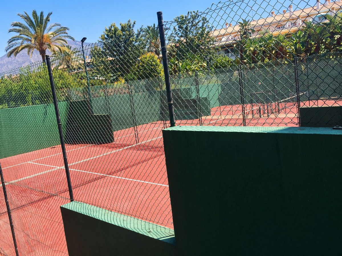 Appartement te koop in Nueva Andalucía | 2 slaapkamers H5506510