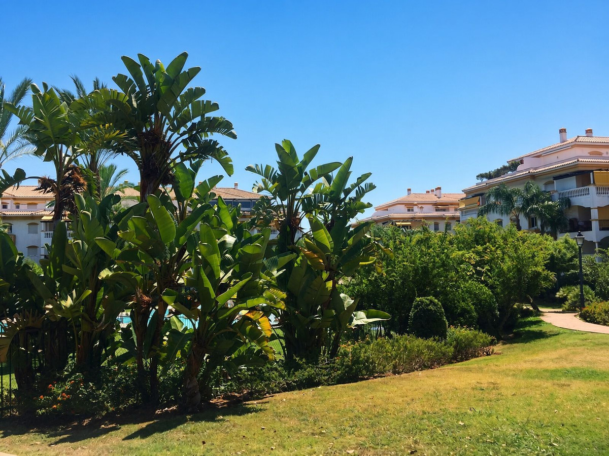 Appartement te koop in Nueva Andalucía | 2 slaapkamers H5506510