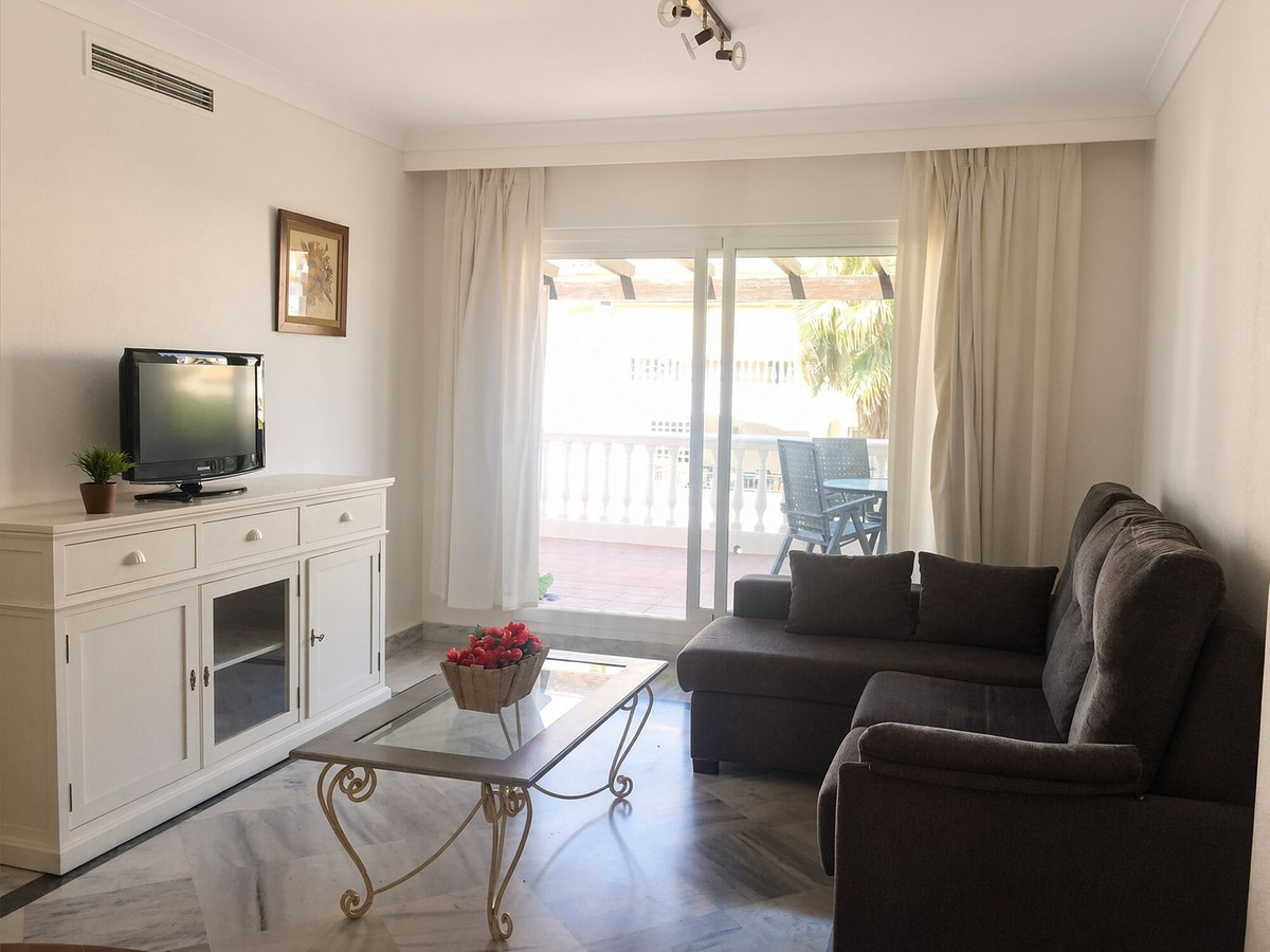 Appartement te koop in Nueva Andalucía | 2 slaapkamers H5506510