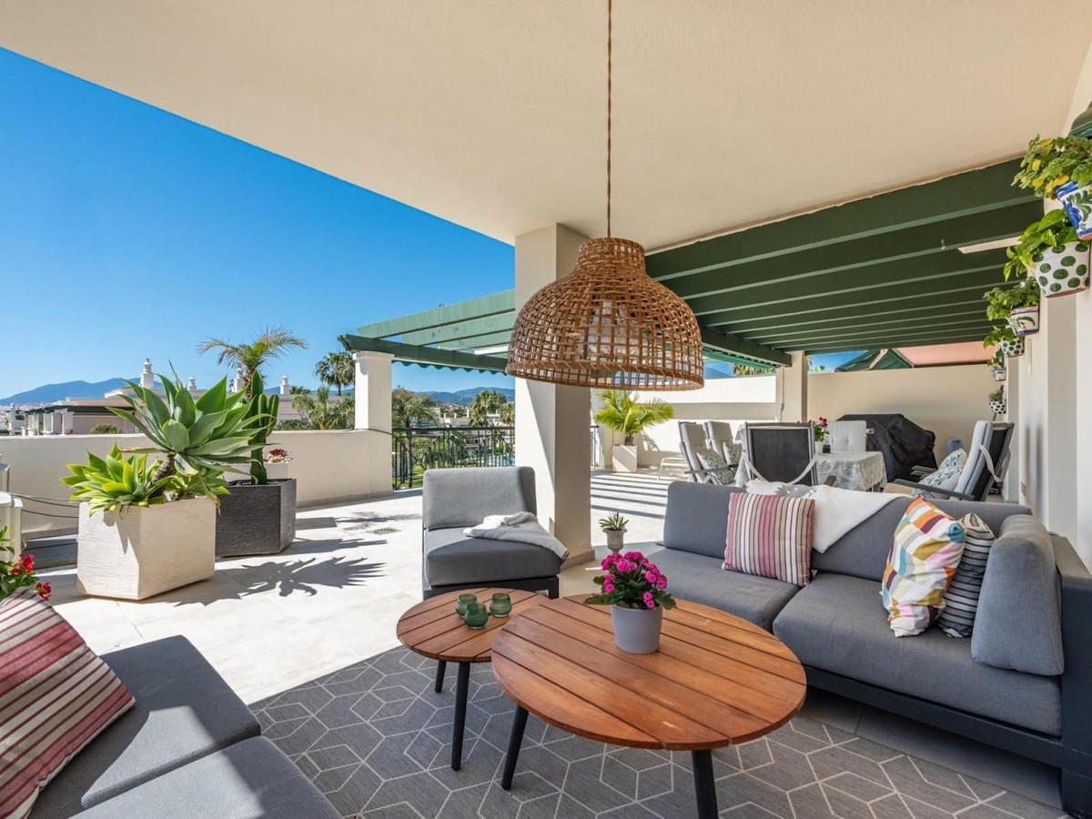 Appartement te koop in Nueva Andalucía | 3 slaapkamers H5507902